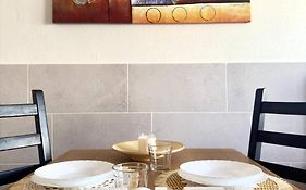 Casita Perla Blanca